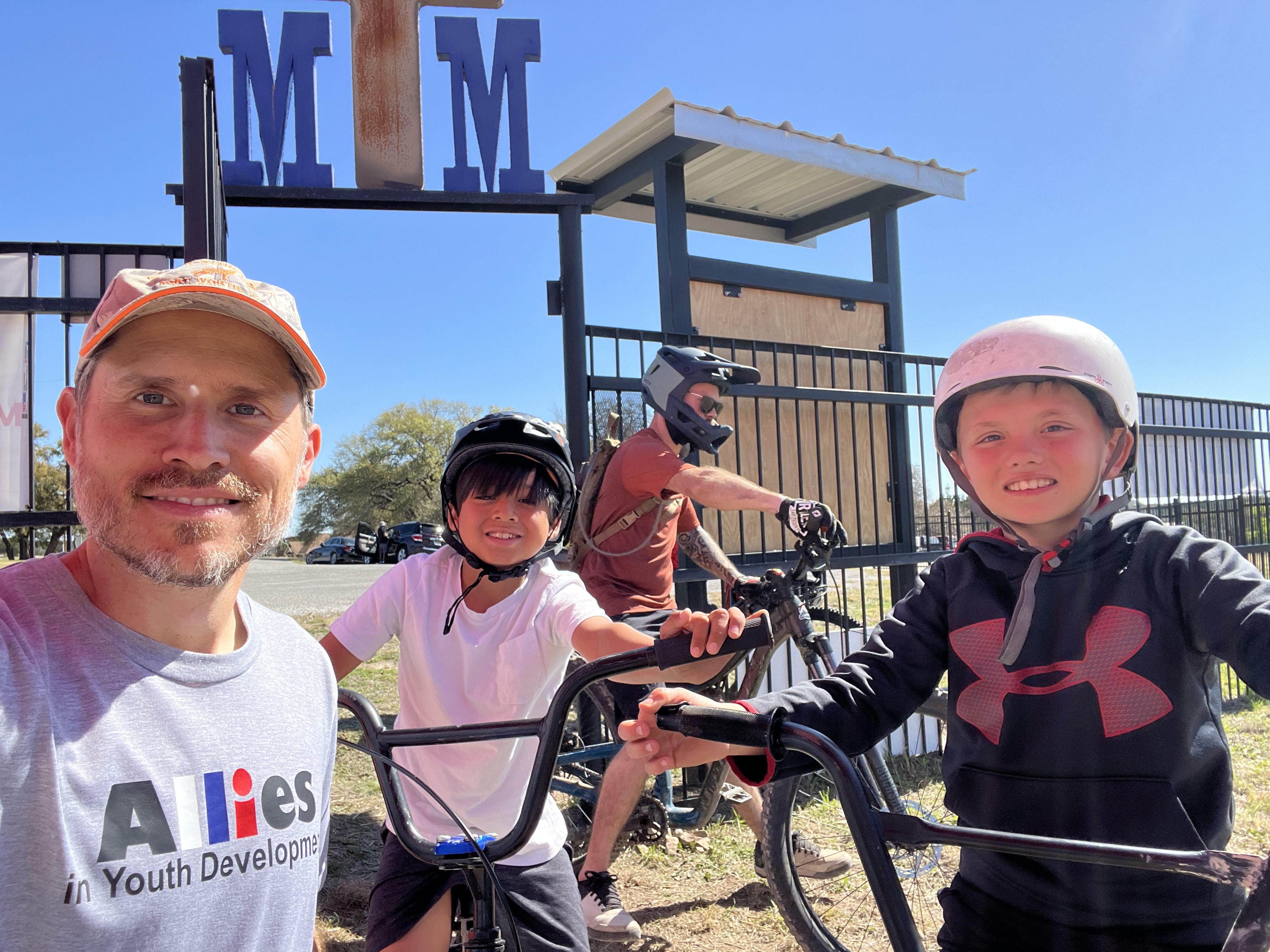 A family enjoying the MTM Bike Park in Granbury