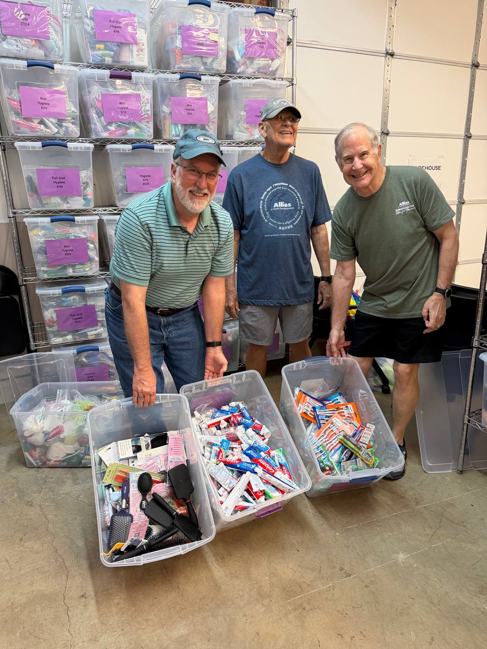 Hygiene kit volunteers